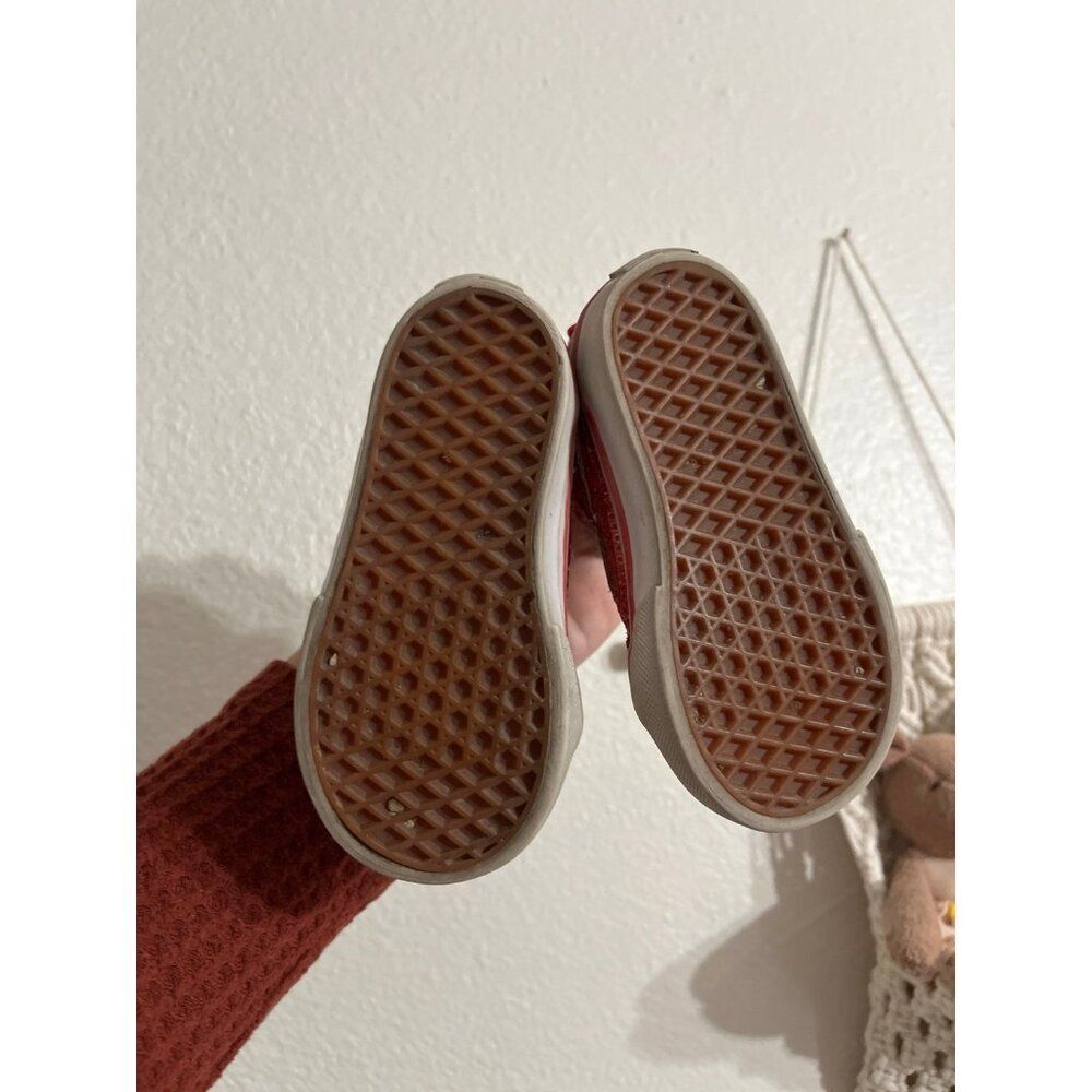 Vans - Picture 3 of 3